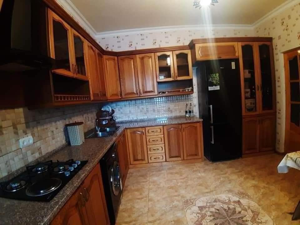 Green Garden Կանաչ Այգի 이제반 외부 사진