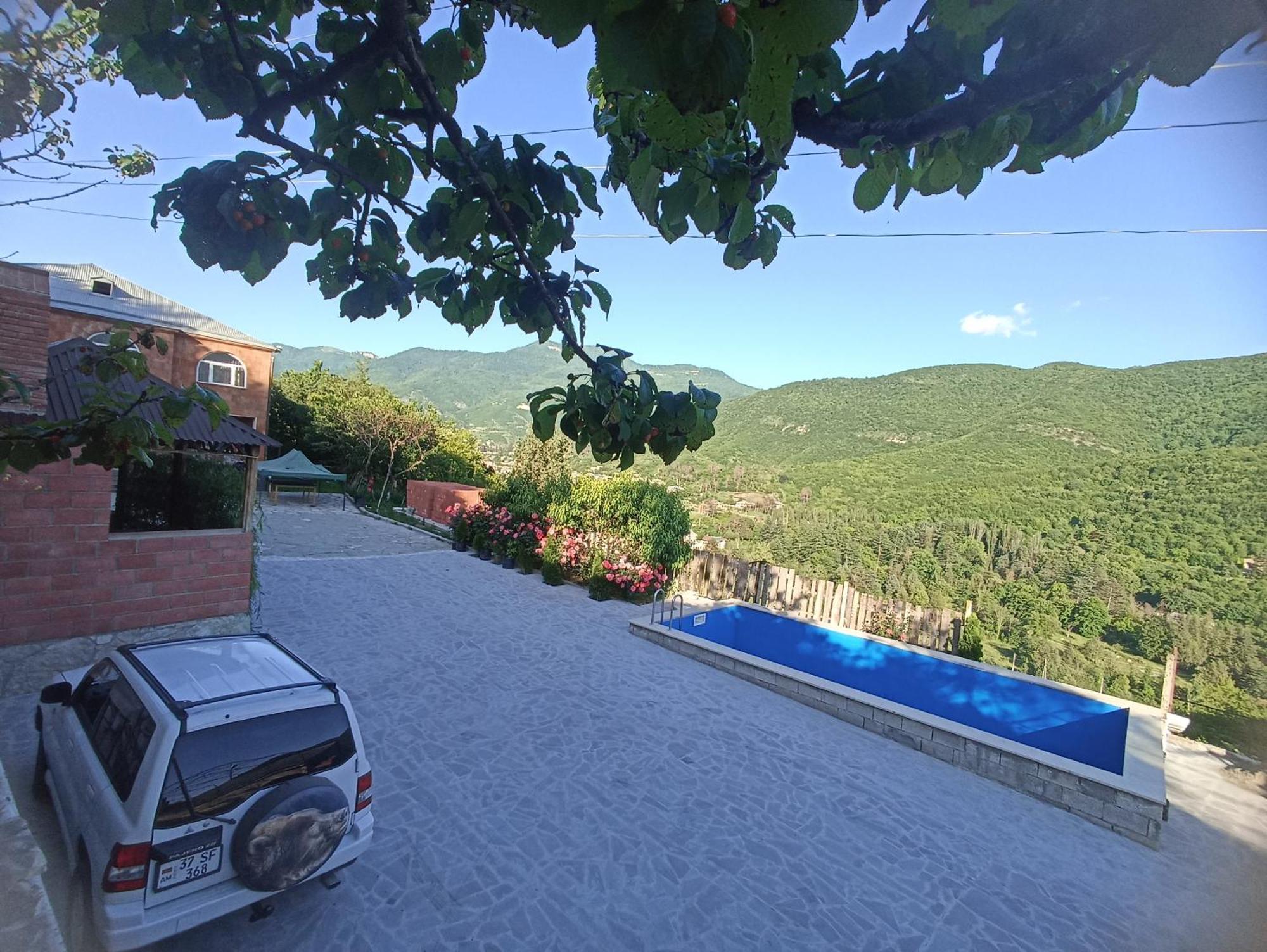Green Garden Կանաչ Այգի 이제반 외부 사진